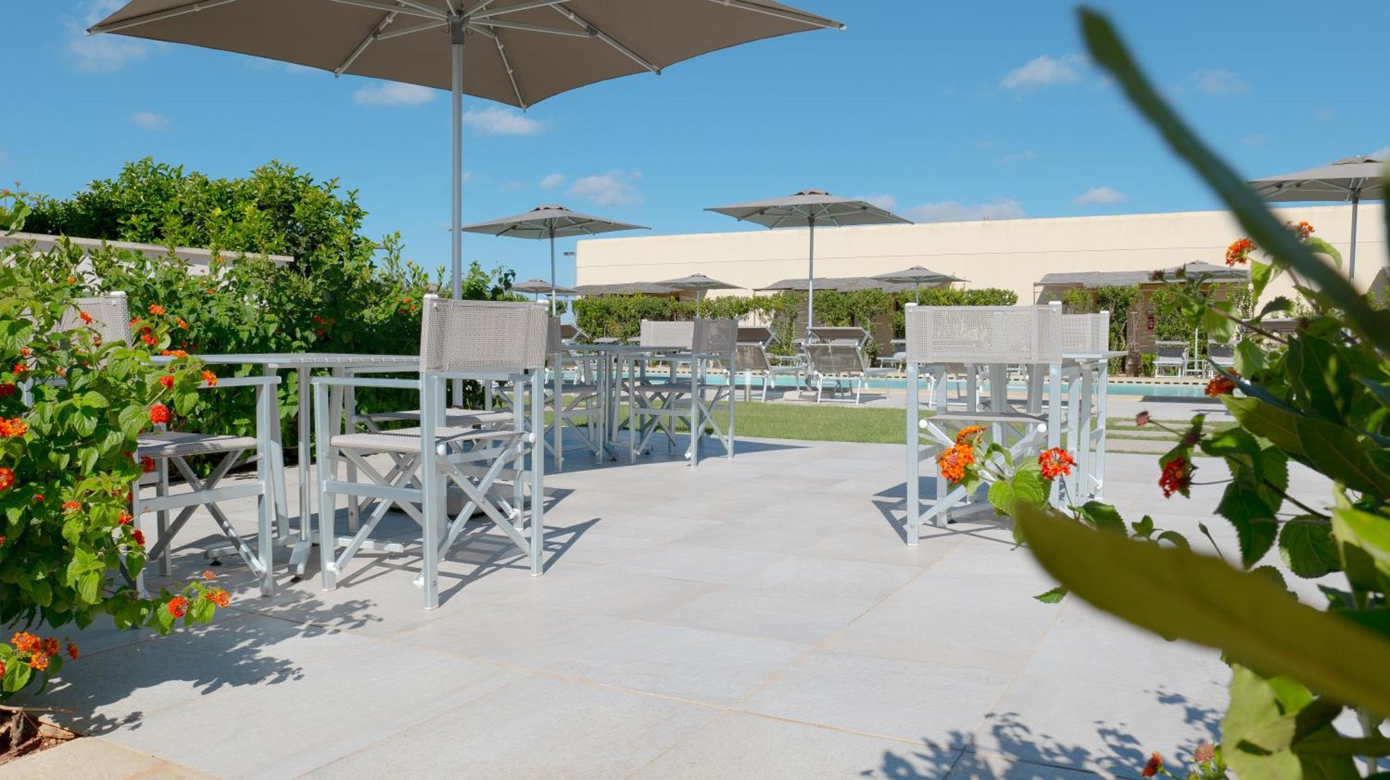 Delle Rose, Hotel & Horse Riding Torre Vado Exterior foto
