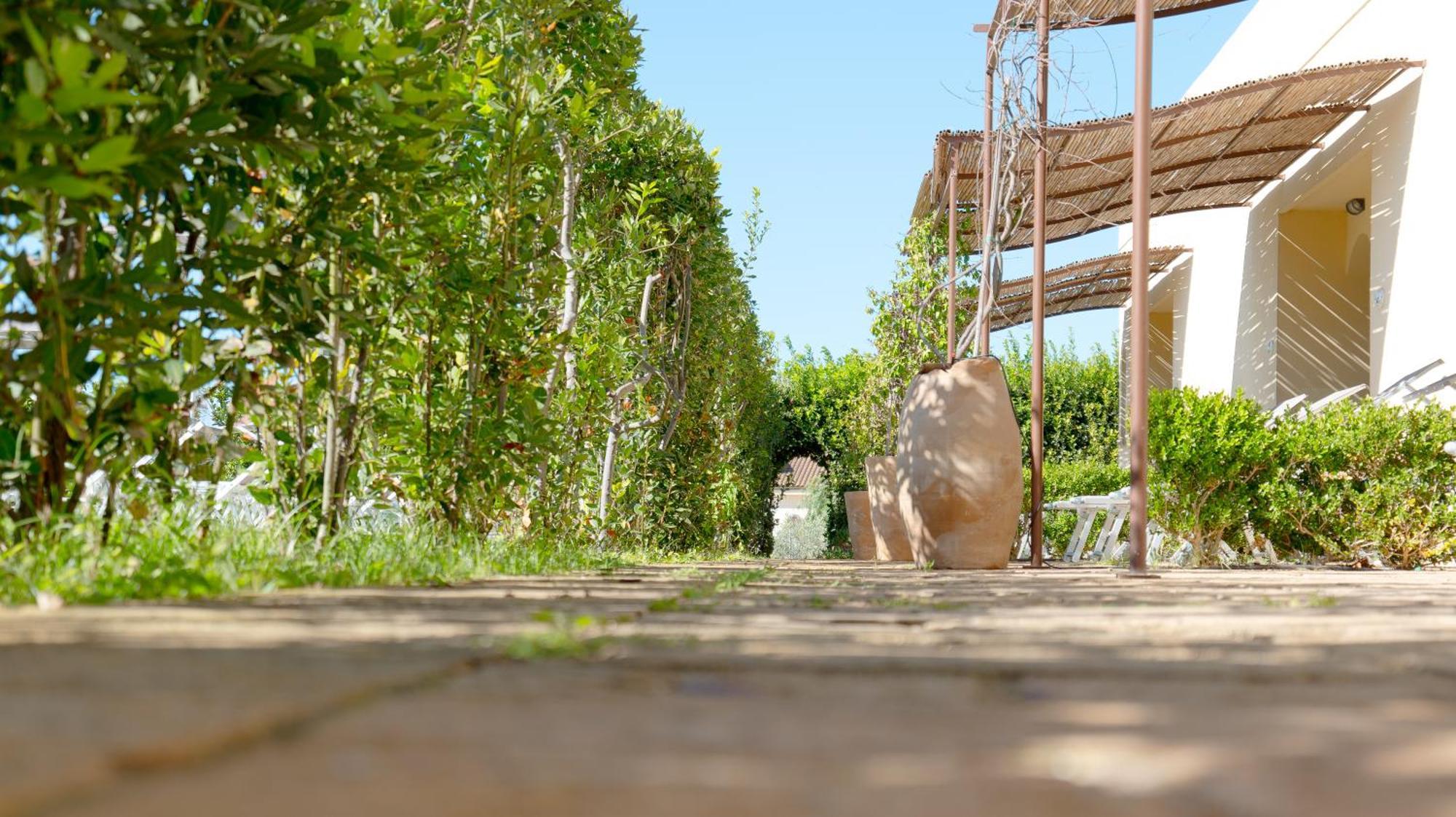 Delle Rose, Hotel & Horse Riding Torre Vado Exterior foto